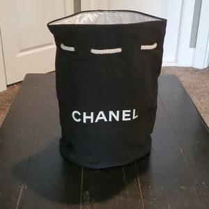 Vintage Chanel canvas pool bag